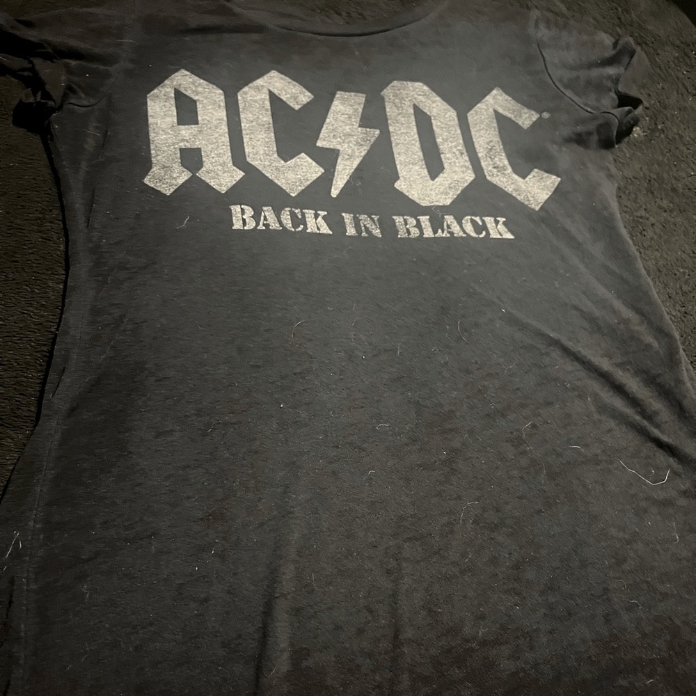 AC/DC  Back In Black Women’s T-Shirt size Small